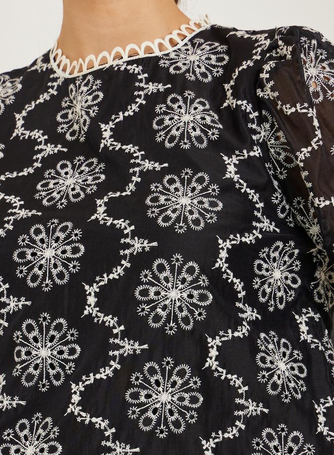 Styli Women Black Embroidered Blouse - Image 4